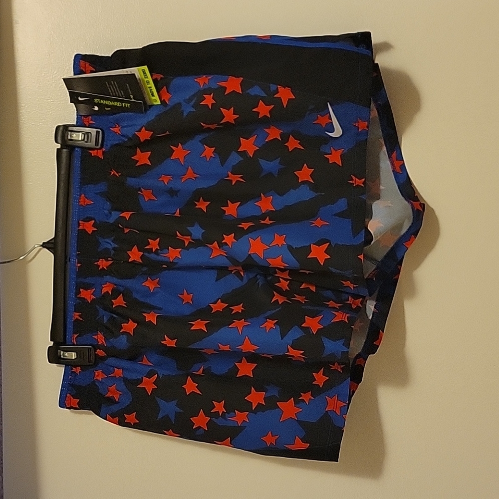NWT: NIKE Dri-Fit Women's 10K America Running Shorts